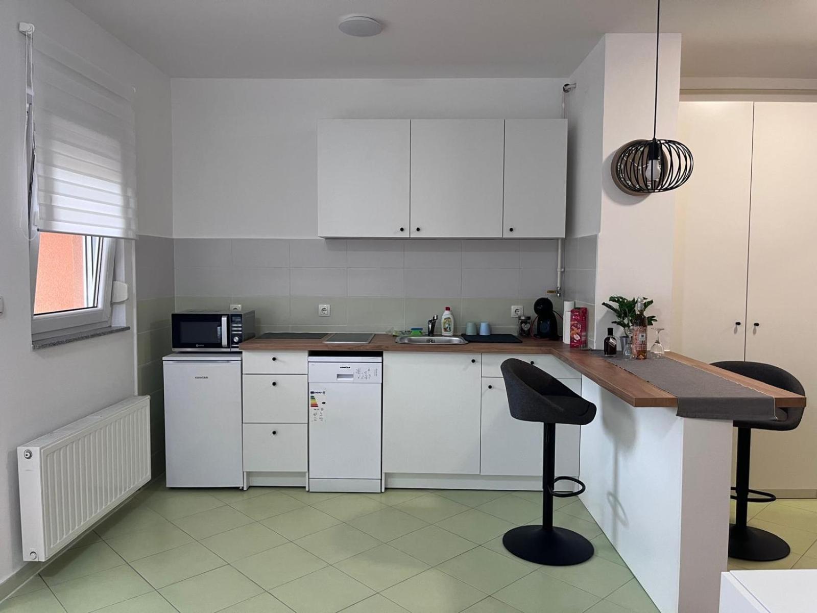 Studio Apartman - Sweet&Little Vrbovec Eksteriør bilde